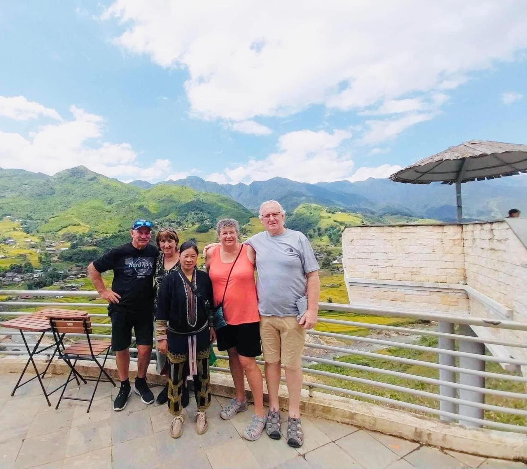 Nini Homestay Sapa Экстерьер фото